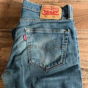 Men’s Levi’s 511 (slim fit) 32/34